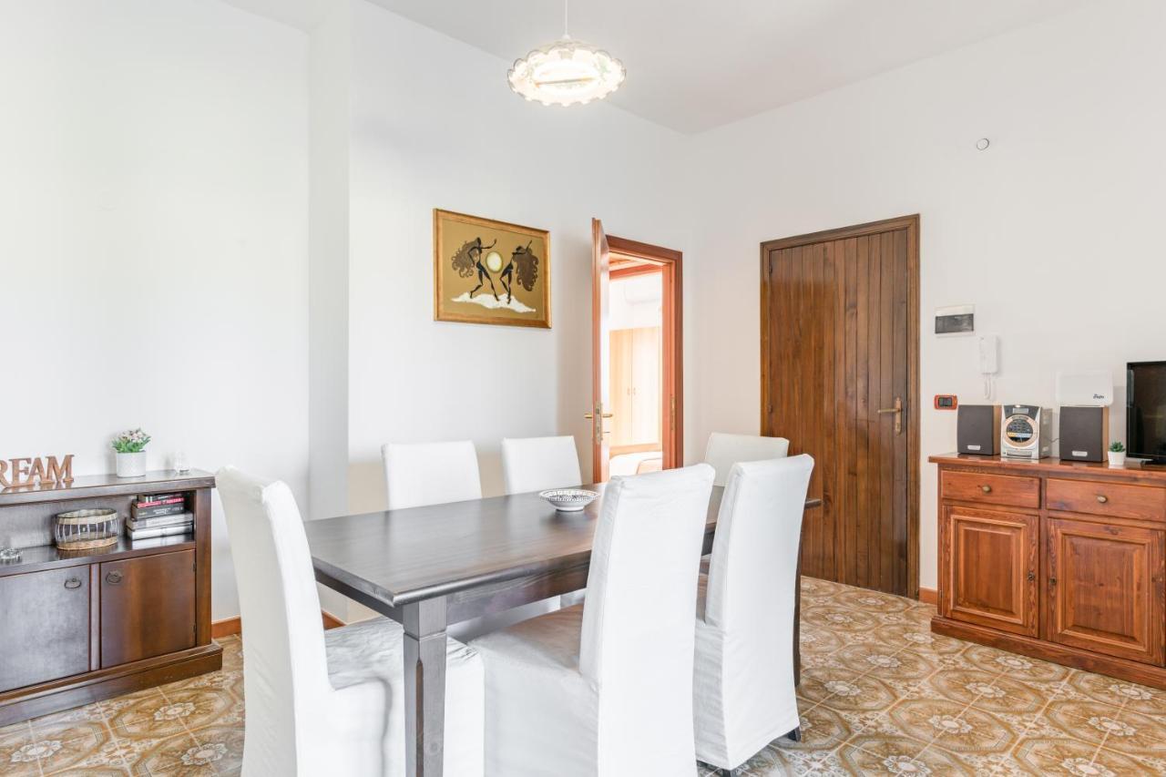 Giardini Naxos Apartment With Terrace Near The Sea Exteriör bild